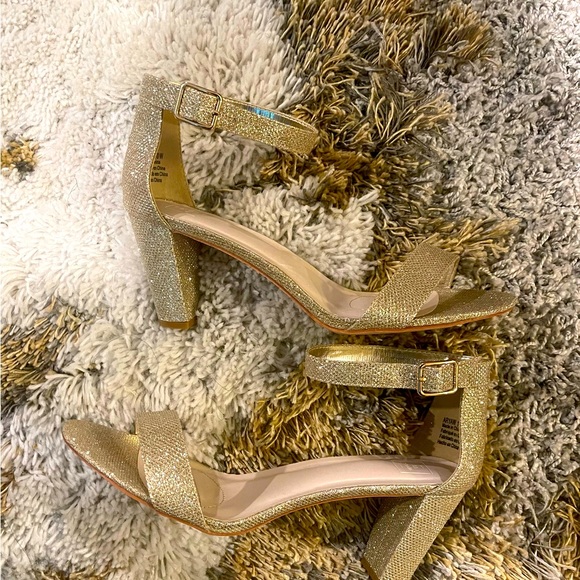 🌟Gold Sparkling High Heel Sandals - Picture 4 of 7